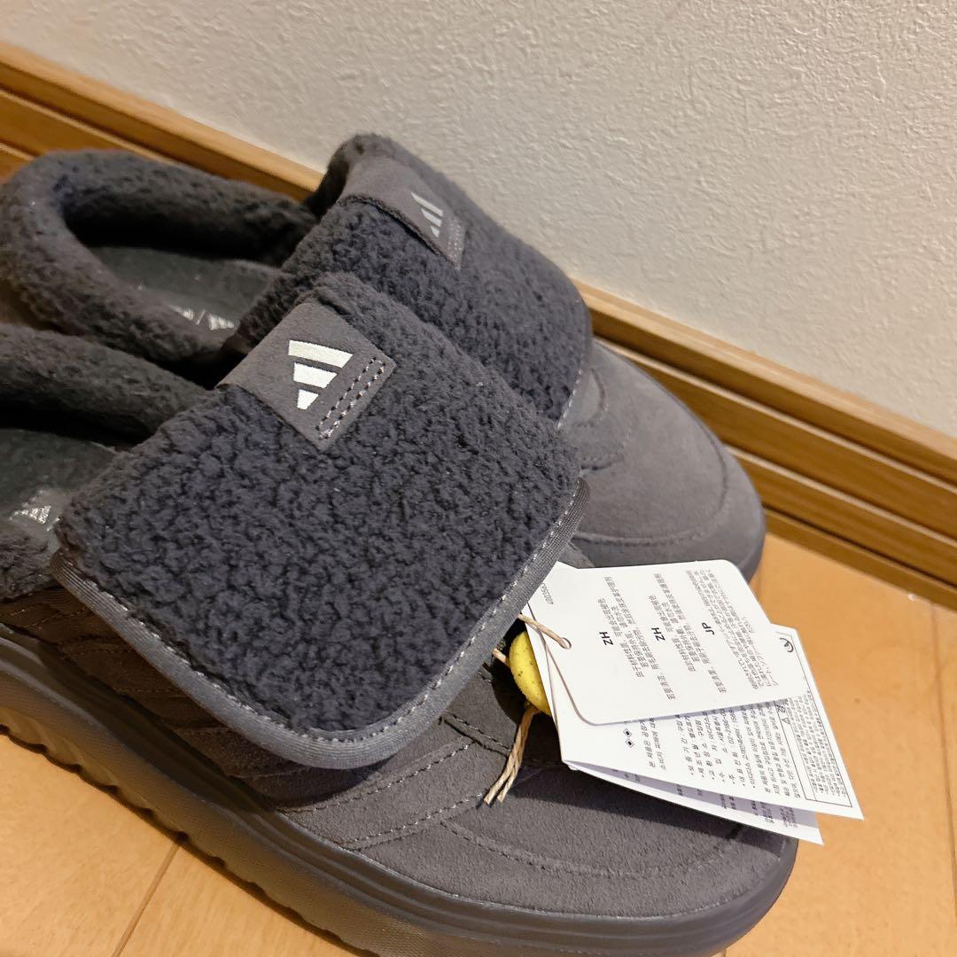 adidas 韓国限定グランドコートミュール JS4999 スリッポン