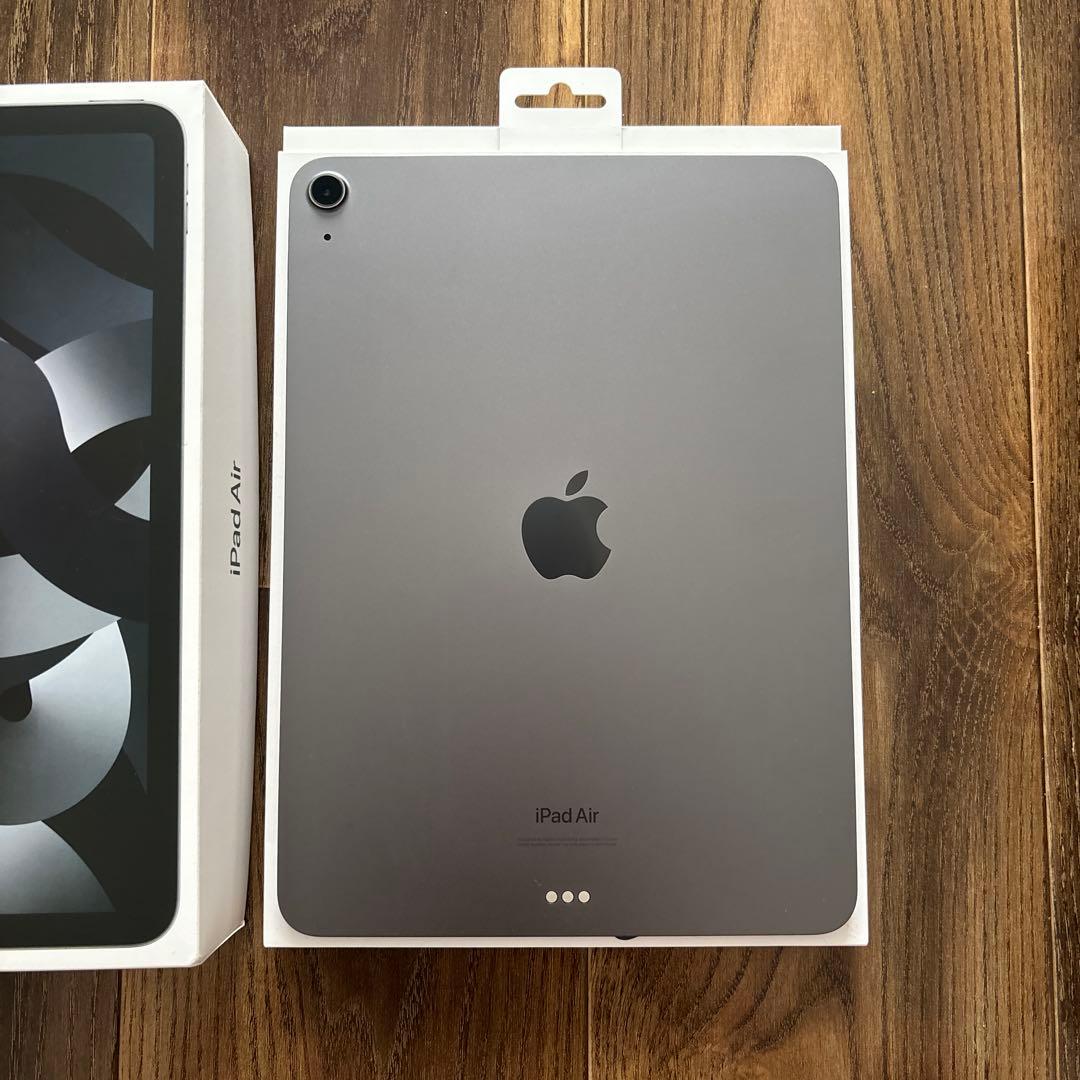 iPad Air 第5世代 （純正Apple Pencil・純正ケース）付き