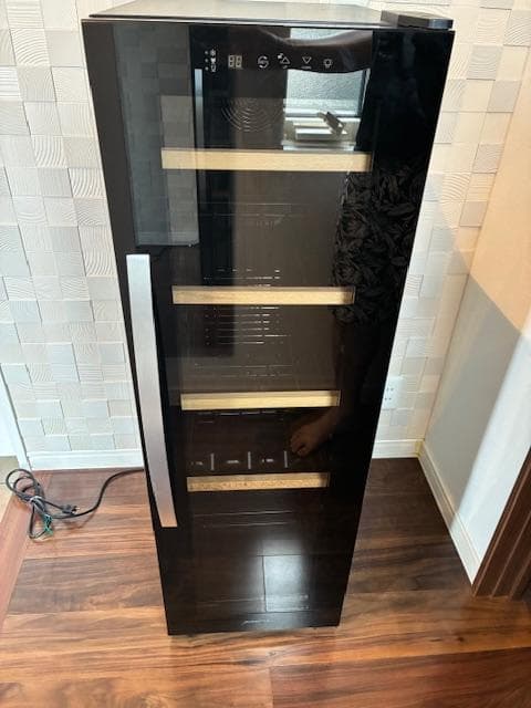 ワインセラー(コンプレッサー式)　デバイスタイルWE-C27W　2021年製中古