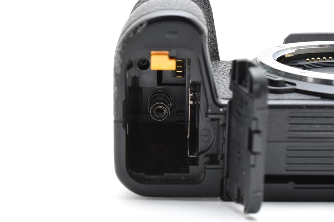 ■美品■ ニコン Z50 ミラーレス一眼 #C704