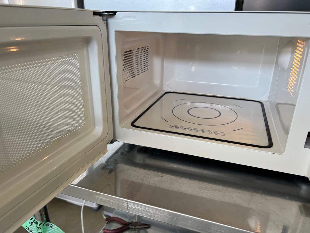 2019年式 700w ツインバード 電子レンジ DR-LD20