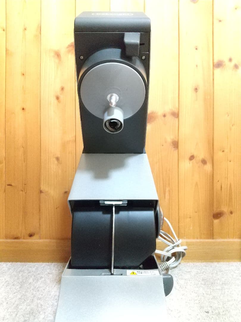 デロンギ　キッチンマシン・シェフクラシック　KM4000