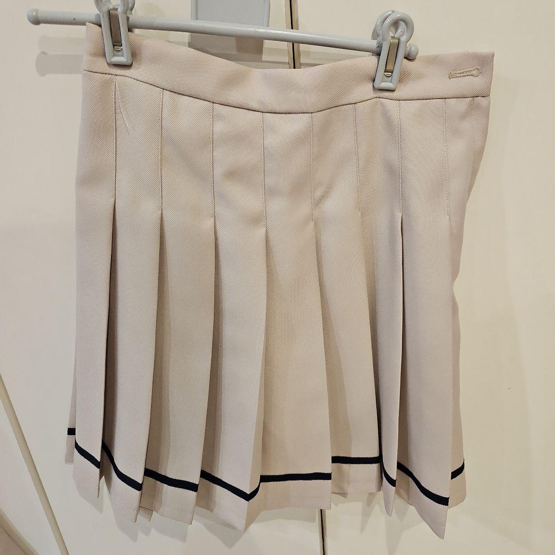 [期間限定値下げ]REPIPI ARMARIO ホワイトブレザー M卒業式小学校