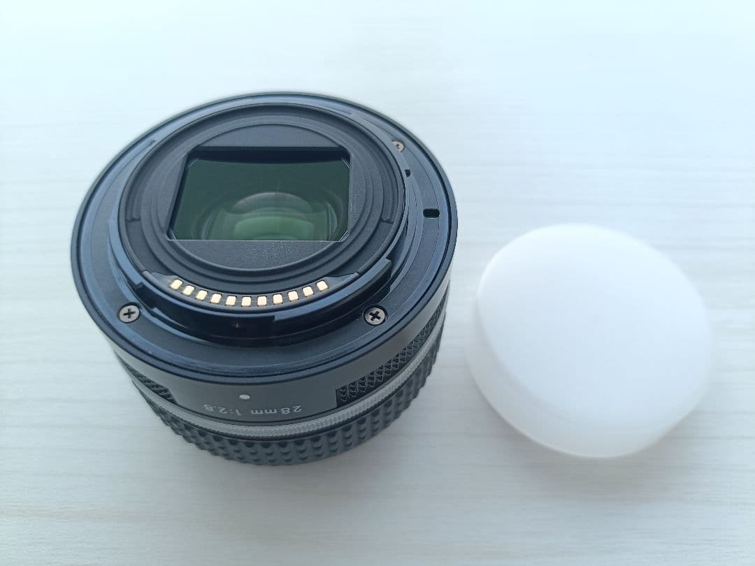山*田様 Nikon Zfc 28mm f/2.8 キット(訳あり)＋グリップ、