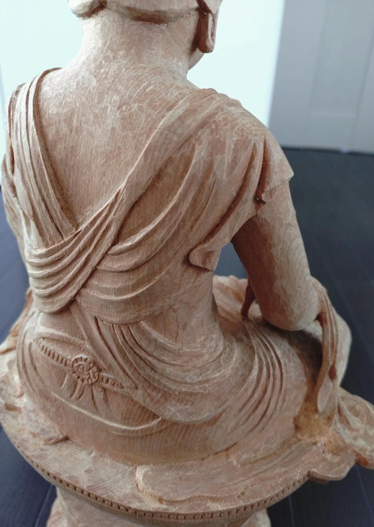 一刀彫　木像　 仏像 如意輪観音　菩薩半跏像　約50cm