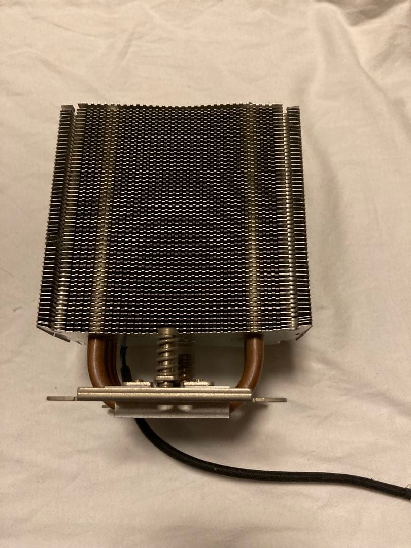 Intel i5-11400F ASUS B560 マザーボード　CPUファン