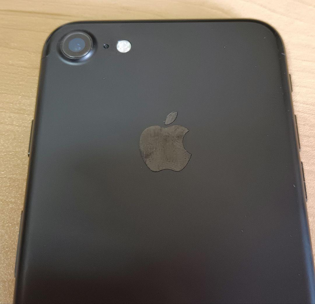 iPhone7 32GBブラック バッテリー最大容量100%SIMフリー