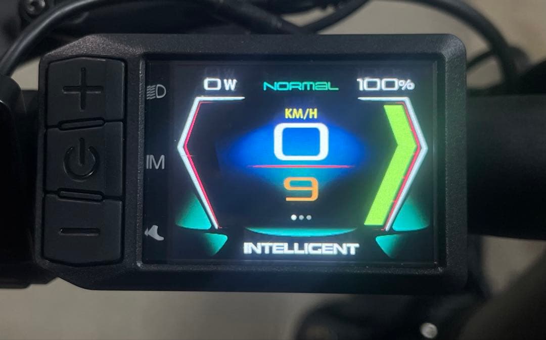 MATE-EVO fushion 2.0 Ado air ディスプレイモニター