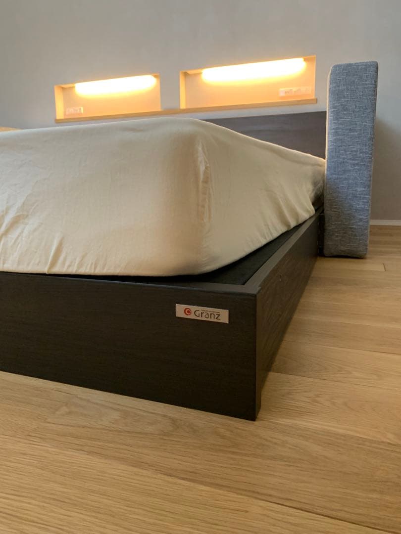 グランツ Granz ベッドフレーム　シングル2つ