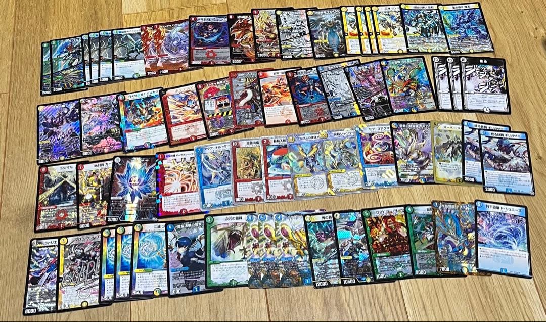 【デュエマ 引退品 最安値】デッキ スリーブ プレイマット付き