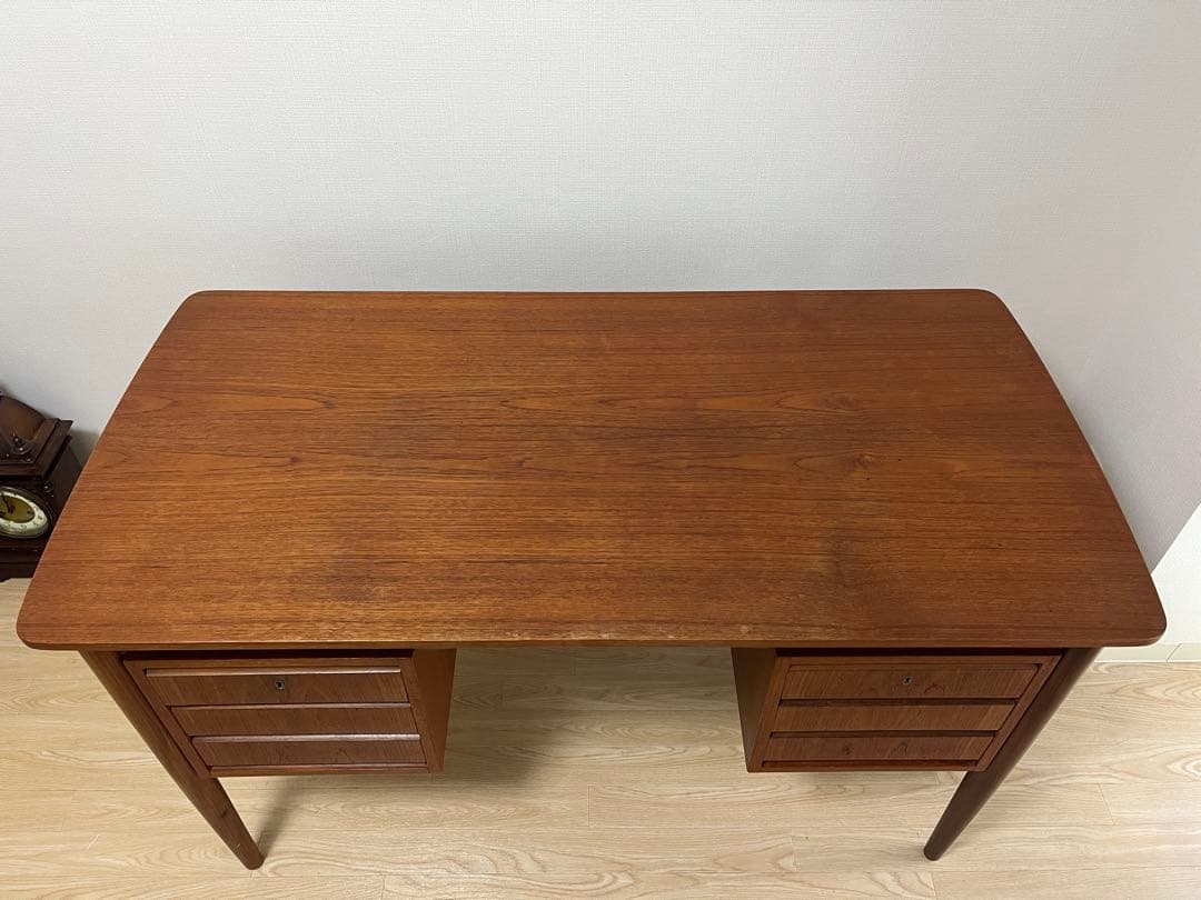 デンマーク　ヴィンテージデスク