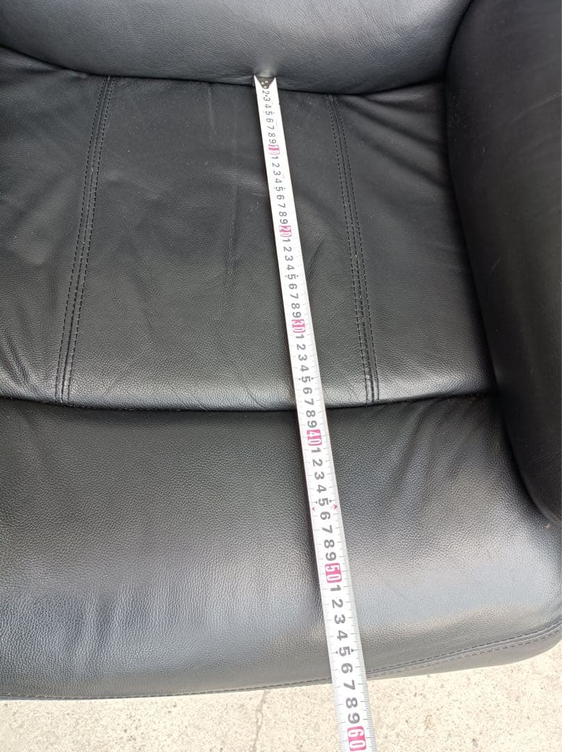 八6001【ニトリ】電動リクライニングソファ　ビリーバー　1人掛けソファ　本皮