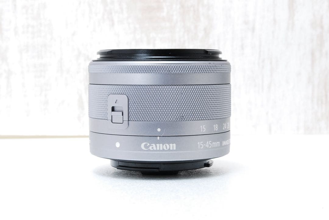 ❤️人気機種❤️ミラーレス一眼❤️すぐ使える❤️ Canon EOS Kiss M