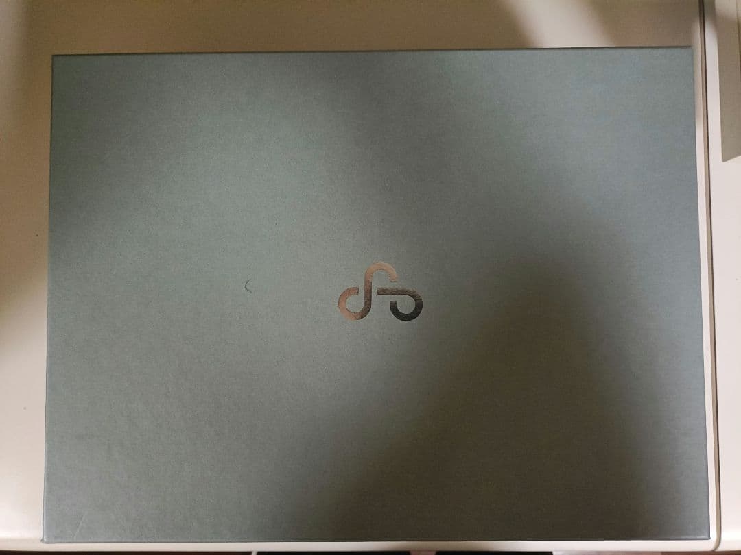 【美品】OAO[オーエーオー]　SUNLIGHT VOID