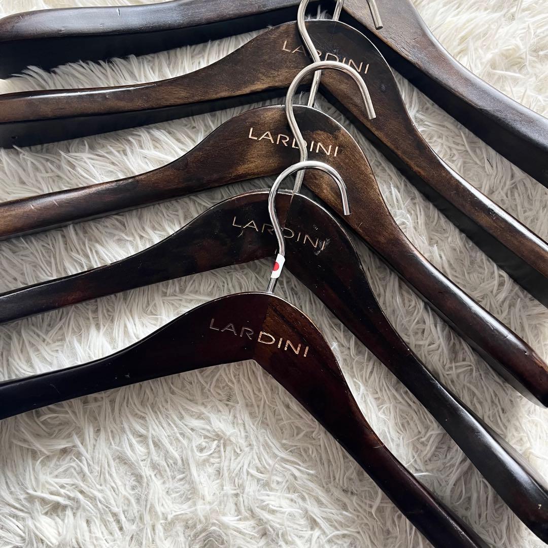 <単品購入可能>① LARDINI 木製 ジャケット 純正ハンガー