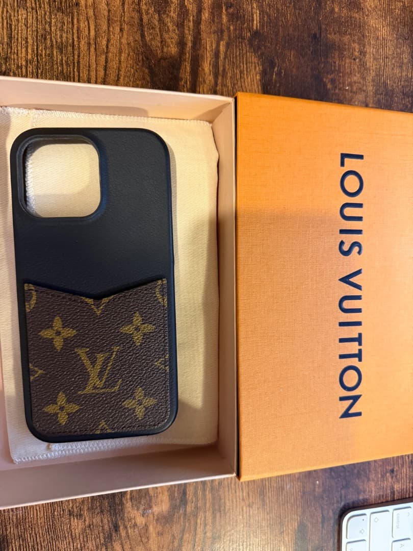 ルイヴィトン iPhone16pro max モノグラム