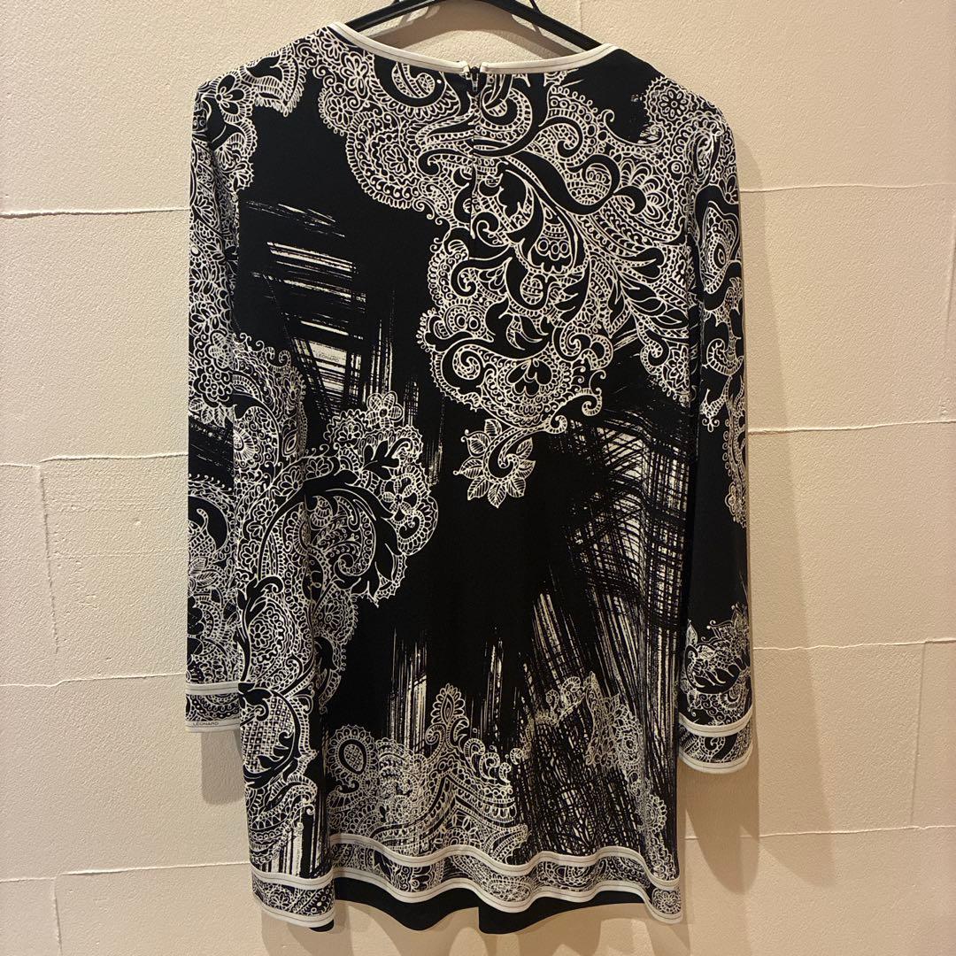 レオナール　ペイズリー柄　長袖チュニック