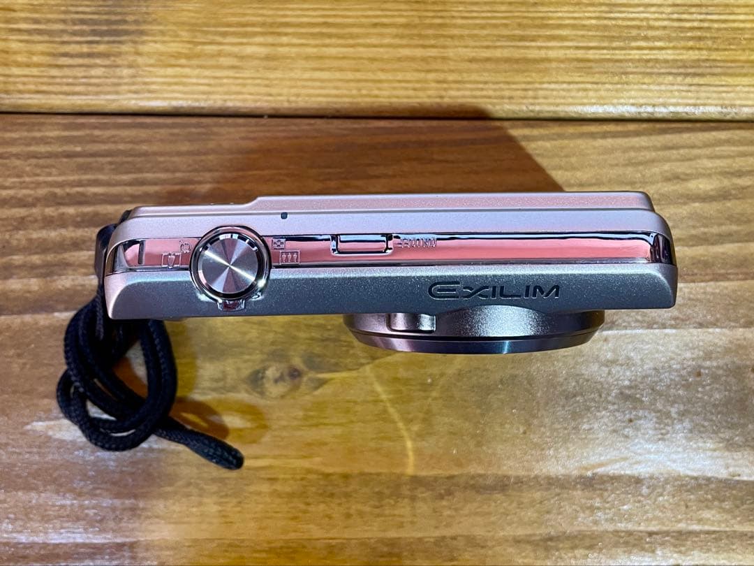 CASIO EXILIM 12.5倍ズーム デジタルカメラ