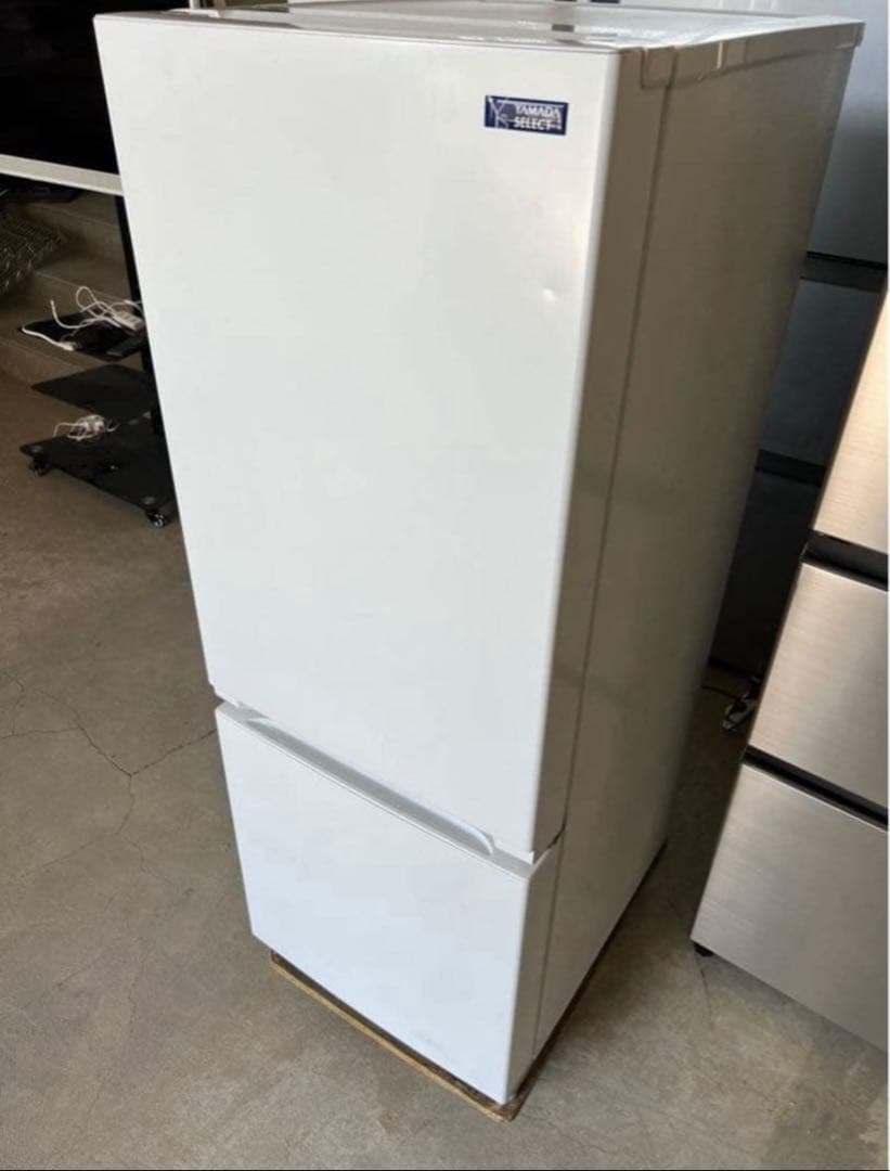 【高年式】2021年式 156L ヤマダ ノンフロン冷蔵庫 YRZ-F15G1