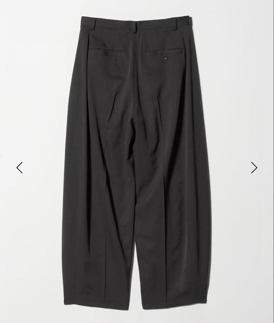 試着のみ【ROKU ロク】グレーカーブパンツ　34サイズ　日本製　今期