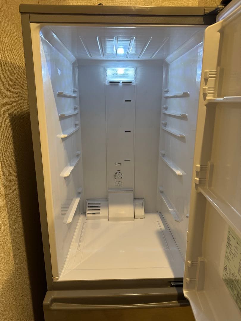 【なっと】アクア 201L 冷蔵庫　シルバー AQR-20M