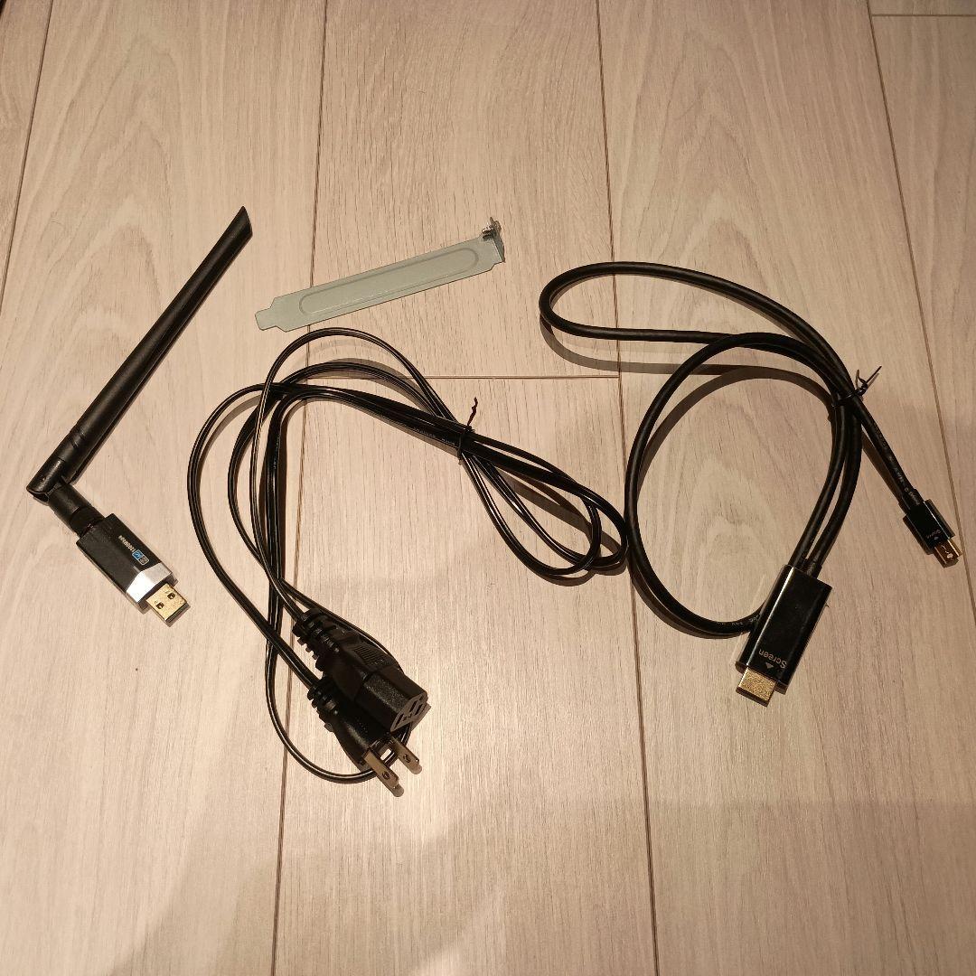 win11 第4世代core i5 メモリ16GB Quadro P620搭載