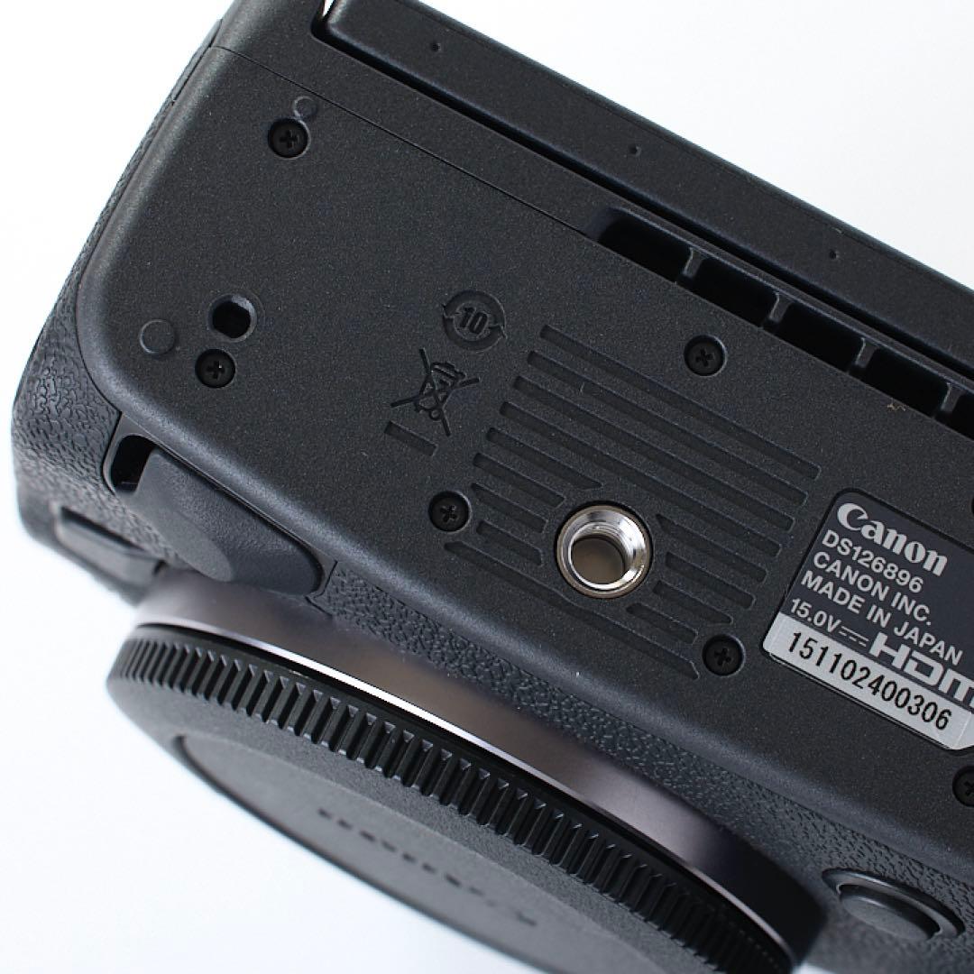 【即日発送／美品】EOS R5mark2 mark II 4500万画素