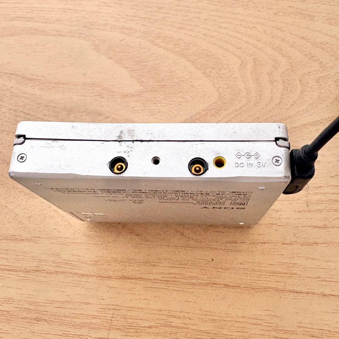 SONY ポータブルMDレコーダー MZ-R909 シルバー　ジャンク