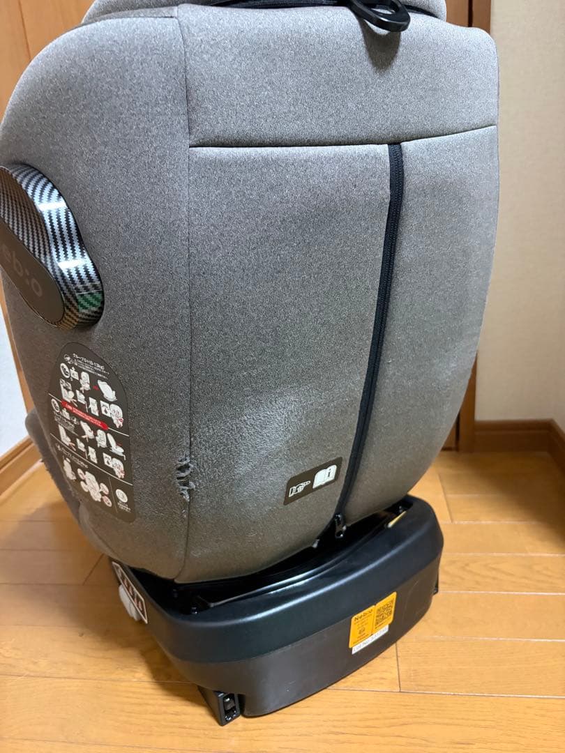 送料込み✨ネビオ　ターンピット　ISOFIX ブラウン