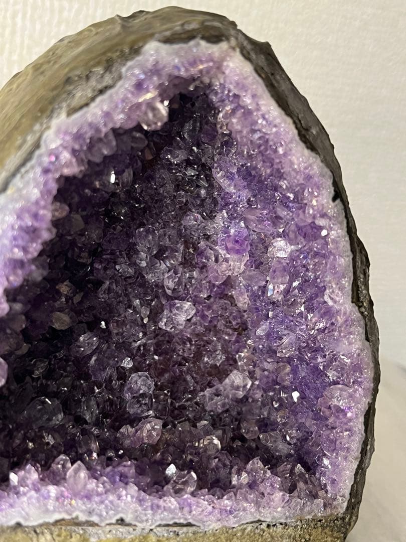 【天然石】アメジストドーム 紫水晶 ジオード 原石 パワーストーン　1,208g