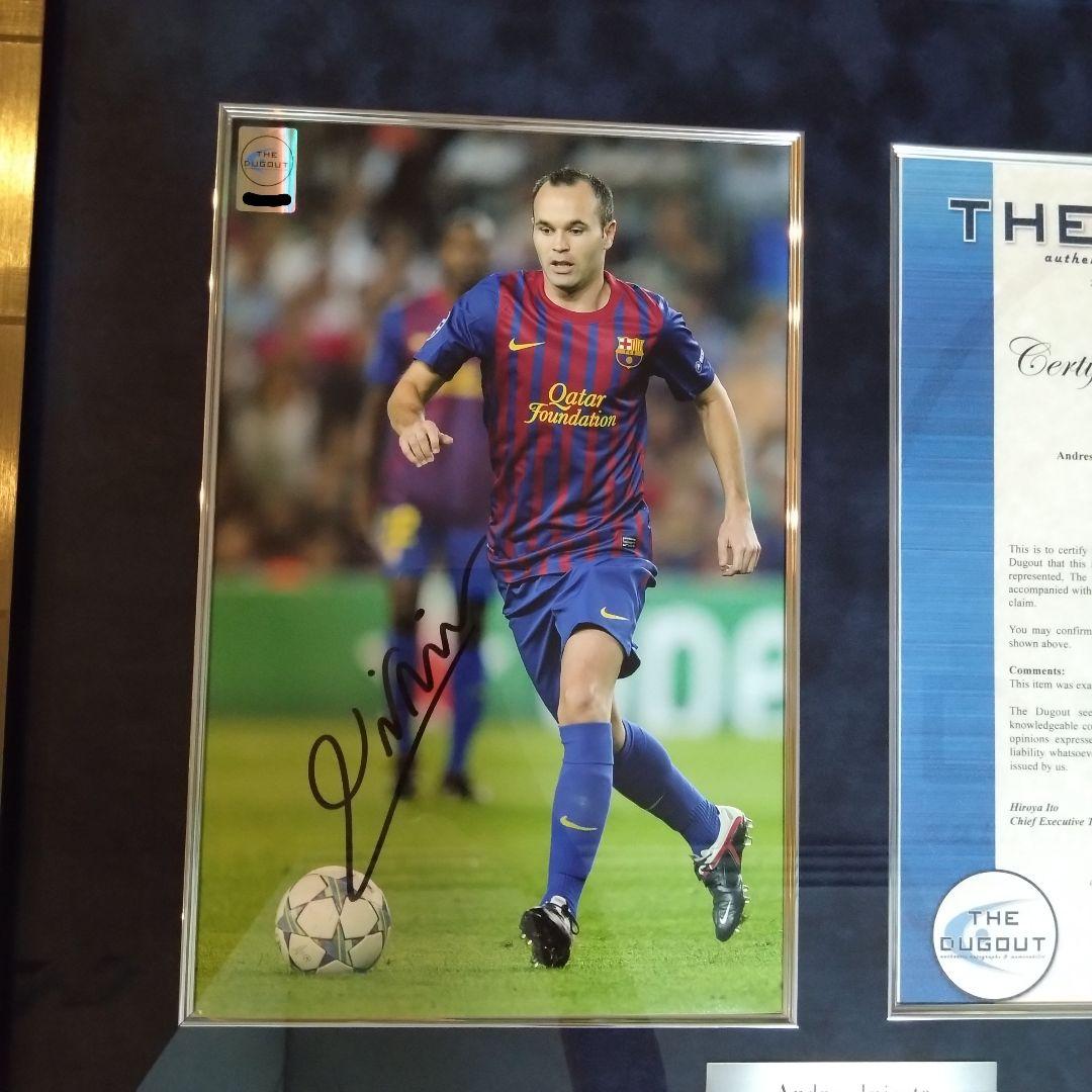 イニエスタ　直筆サイン入りフォト 2011-2012 バルセロナ