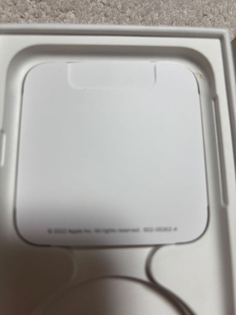 iPhonese 第3世代 128GB