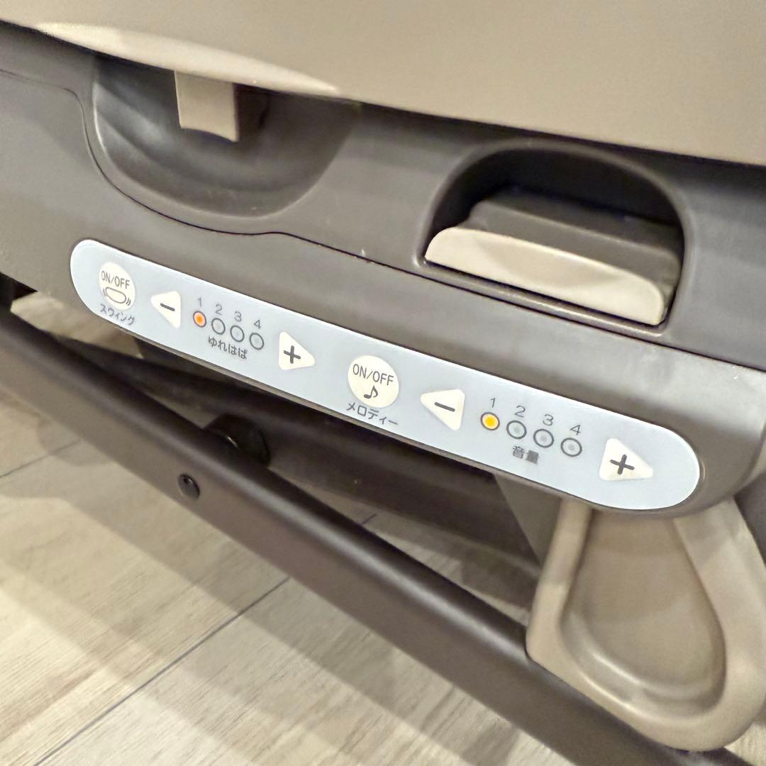 Combi コンビ ネムリラ AUTO SWING BEDi オート