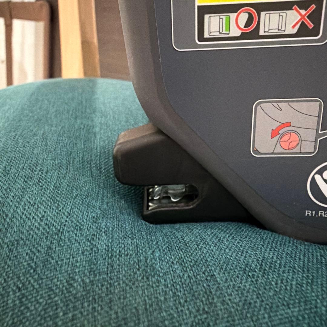 combi クルムーヴ コンパクト R129 美品