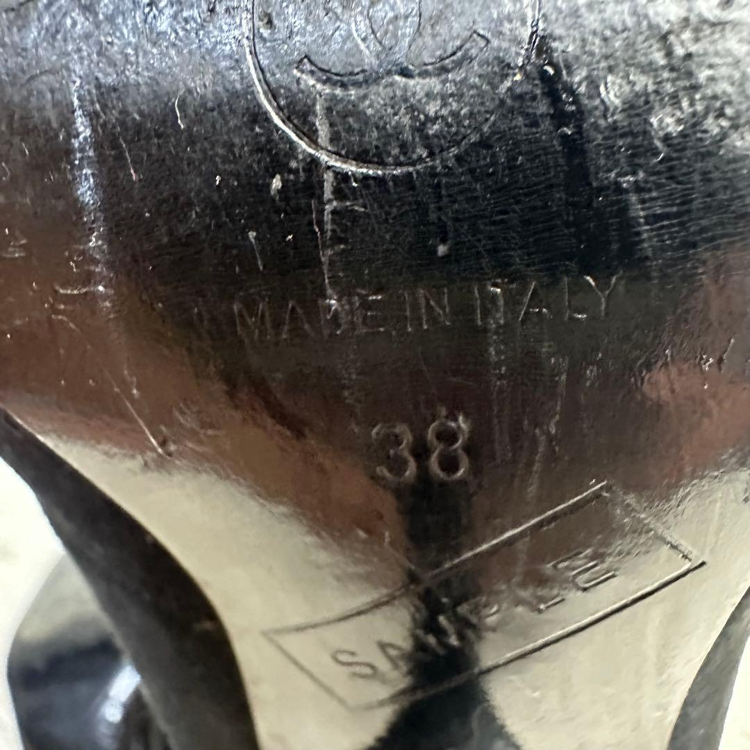 maako 様用CHANEL ブラック ストラップミュール サンダル 伊製