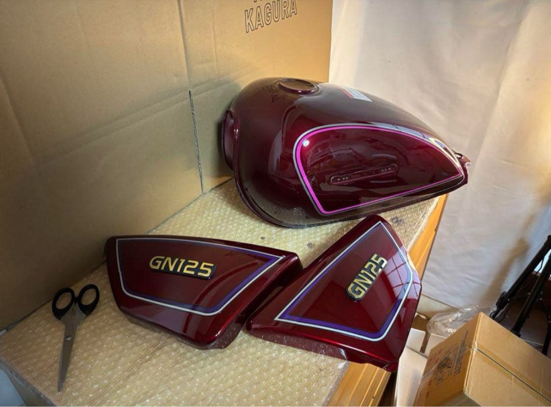 GN125H 外装タンク サイドカバーセット