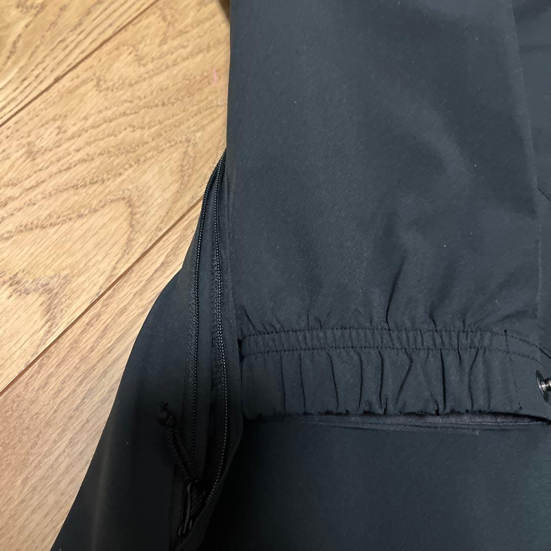 CHROME マウンテンパーカー　試着のみ