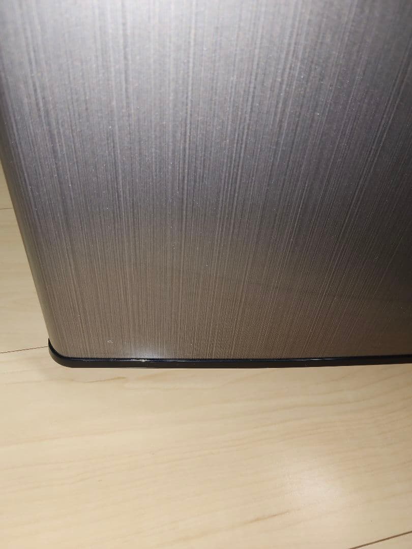 ヘアライン調　小型冷蔵庫　おまけ付き