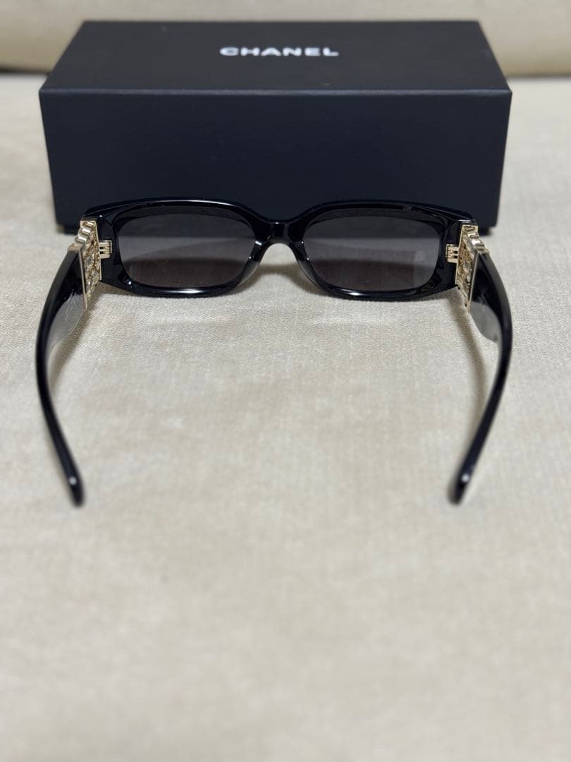 国内完売 シャネル サングラス オーバル シェイプ アイウェア