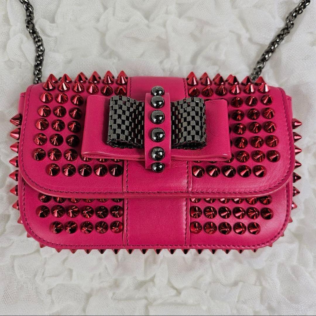 ア*ラ様 【値下げ】ルブタン ショルダーバッグ