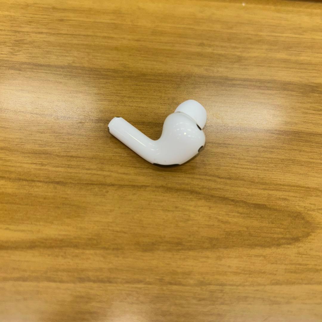 AirPods Pro3（ケース付き）