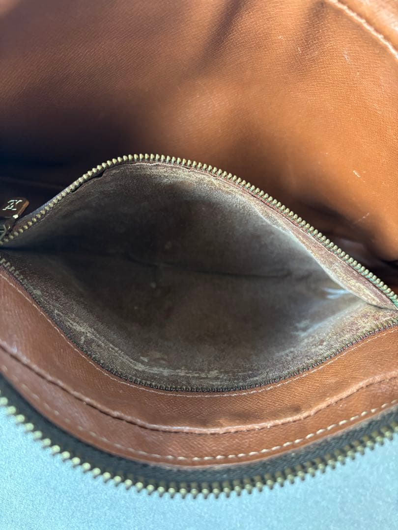 Louis Vuitton モノグラム クラッチバッグ m51825