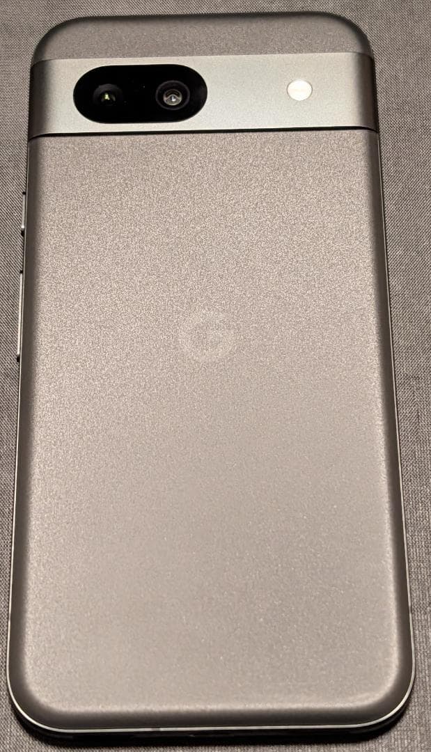 美品 Google Pixel 8a 128GB オブシディアン SIMフリー