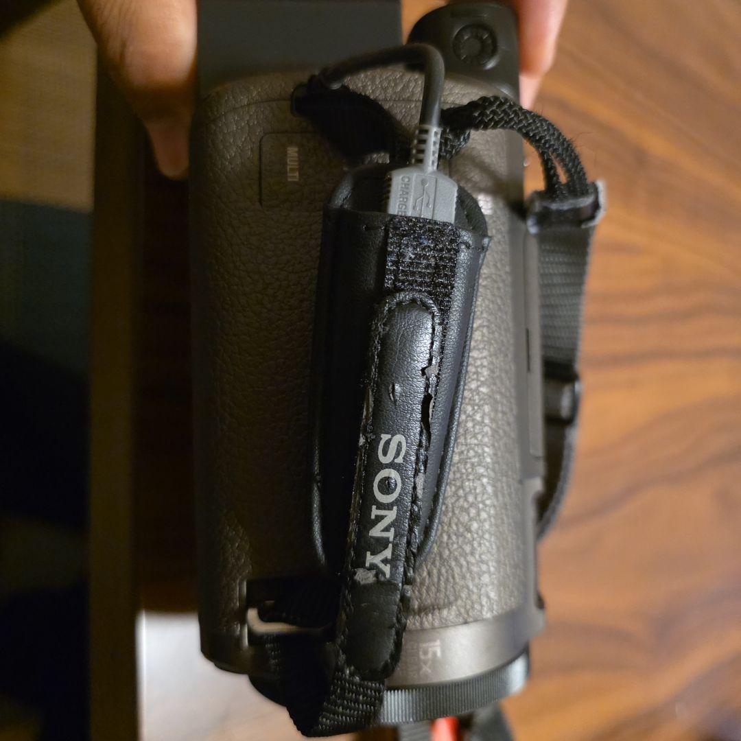 バッテリー２本付き FDR-AXP35 Sony プロジェクター付きカメラ