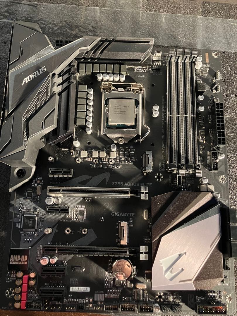 Core i9-9900K CPU ➕ Z390 AORUS ELITE