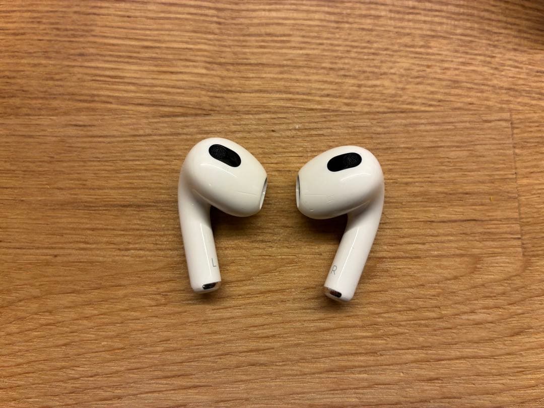 Apple AirPods3 本体　両耳　充電ケース付き