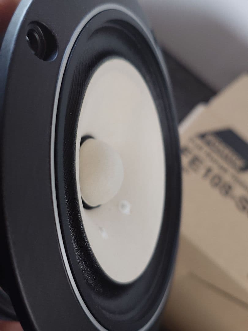 FOSTEX FE108-Sol フルレンジスピーカー　１つ　とターミナル