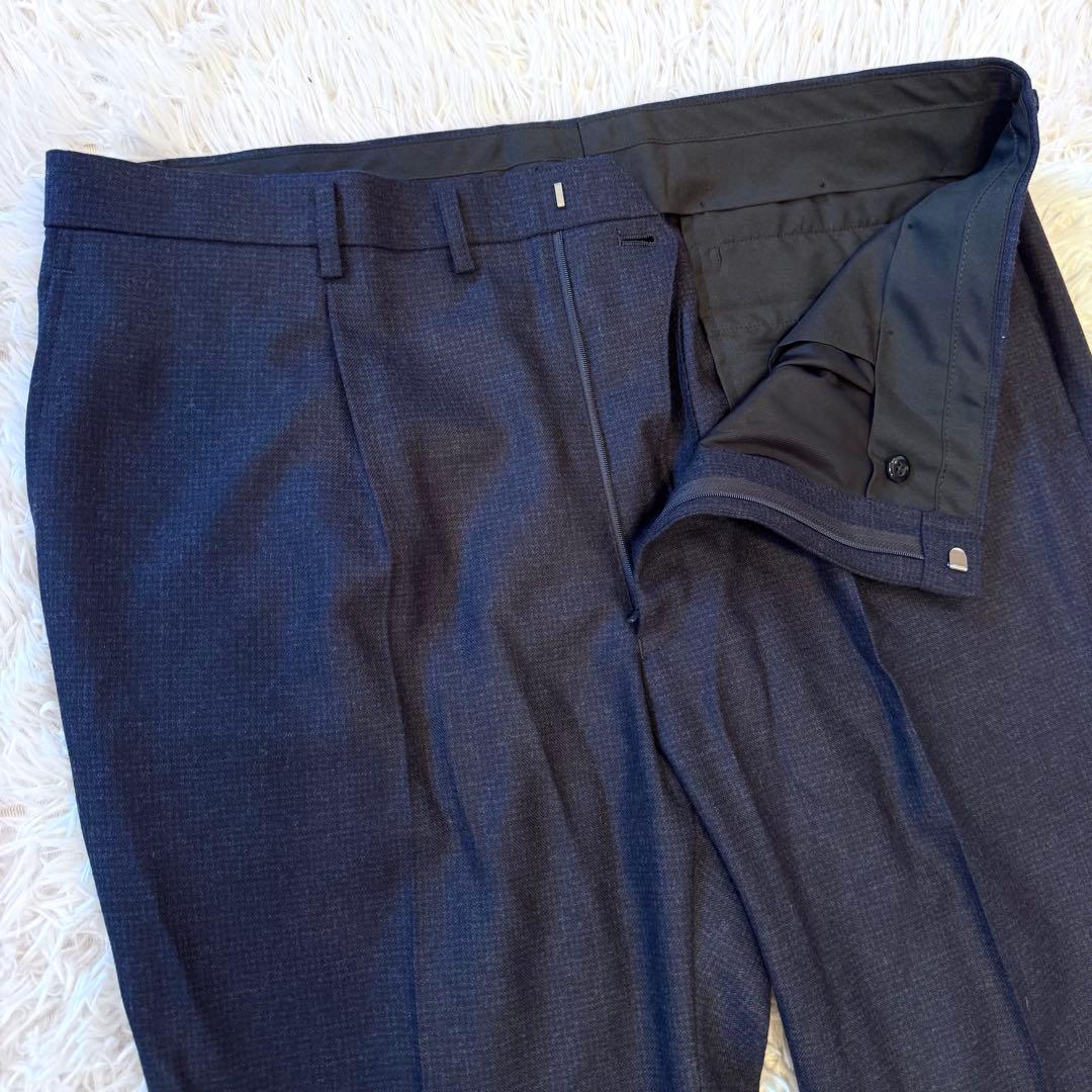 【パニ様 美品】LESMUES スーツ セットアップ E7 紺 青山