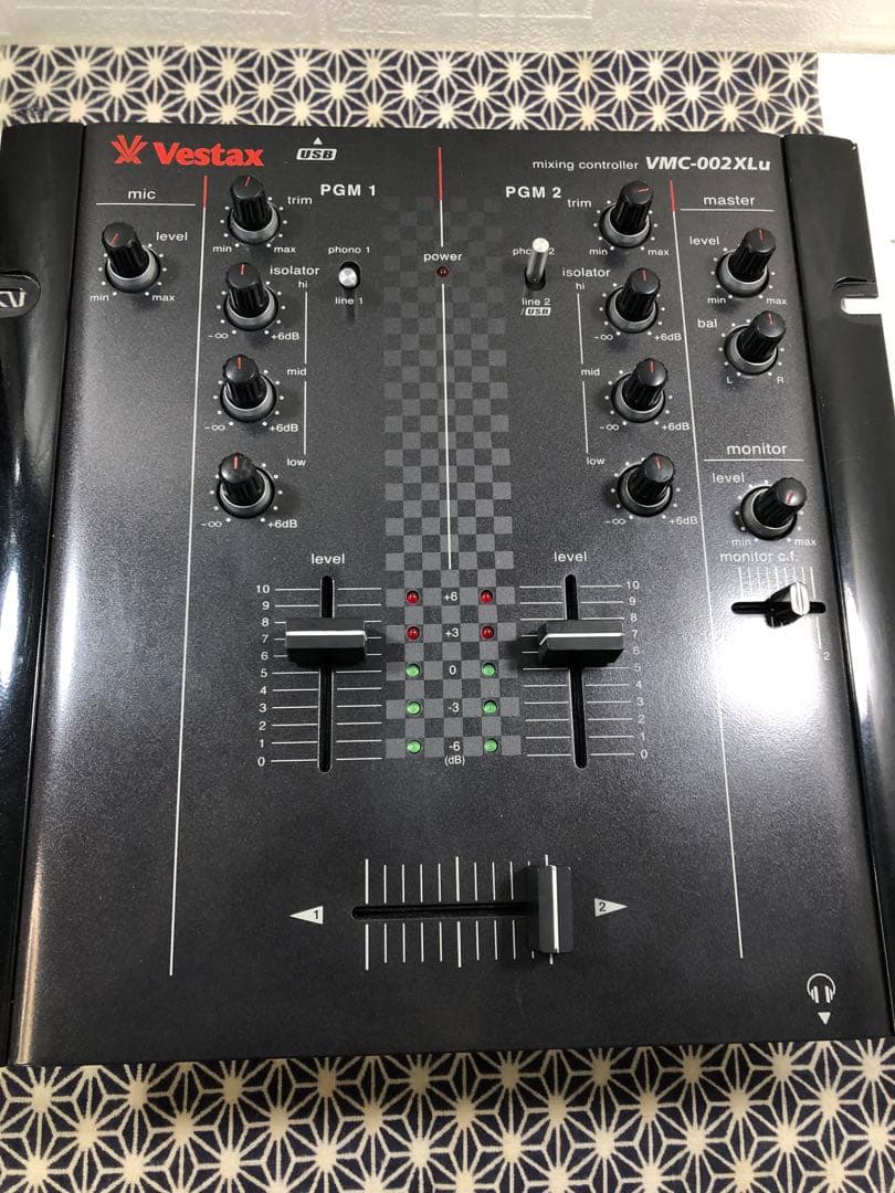 VESTAX ベスタクス　VMC-002XLu フェーダーメンテナンス