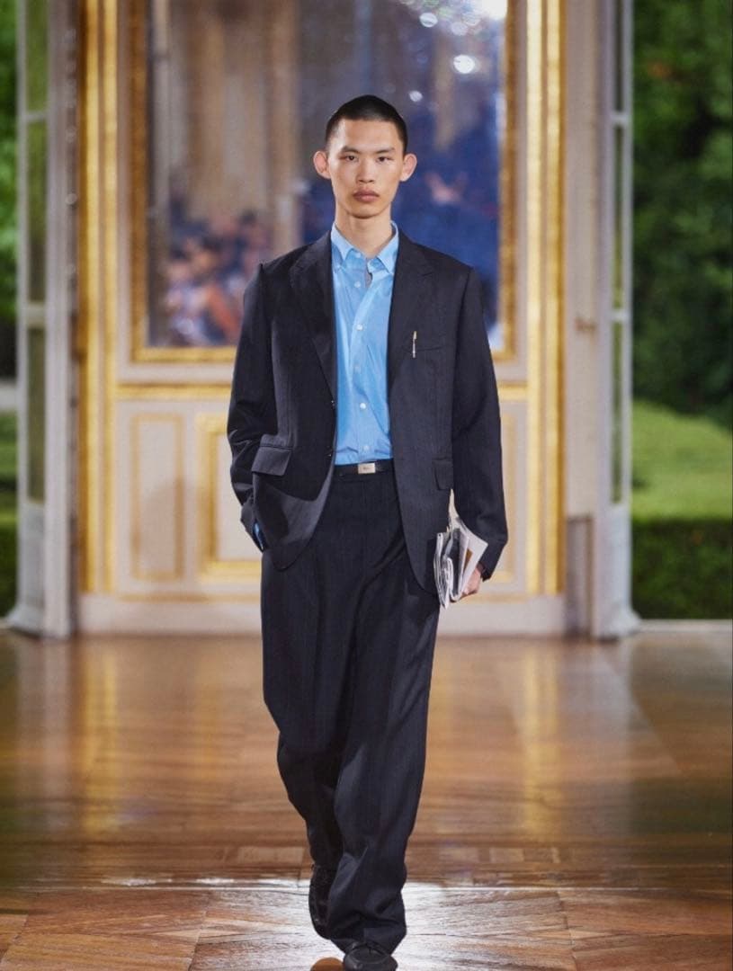 スーツ AURALEE25SS BLUEFACEDWOOL TWO-TUCKSLACKS